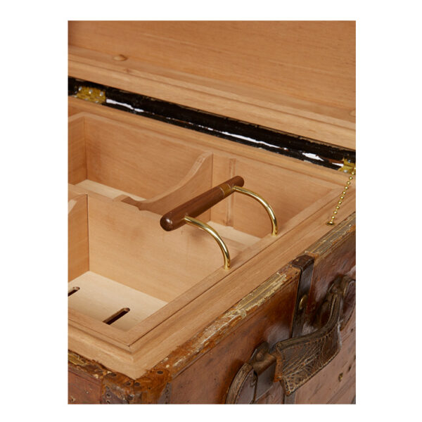 Large Rustic Trunk - Image 8