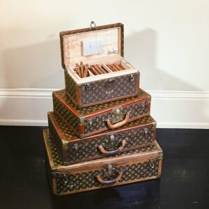 louis vuitton trunk stack