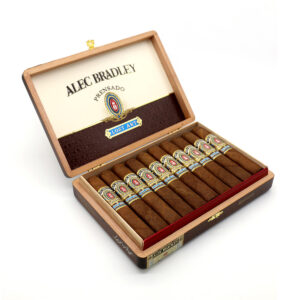 Alec Bradley - Honduras - Prensado Lost Art Robusto (Box of 20)