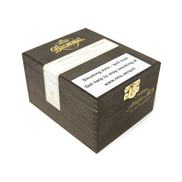 Balmoral - Dominican Republic - Anejo XO Petit Robusto FT (Box of 20)
