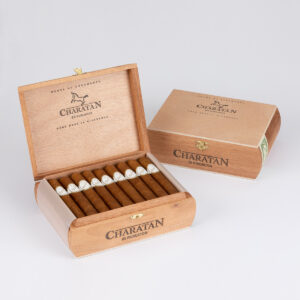 Charatan - Nicaragua - Robusto (Box of 25)