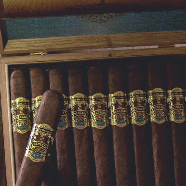 Alec Bradley - Prensado Robusto (Box of 24)
